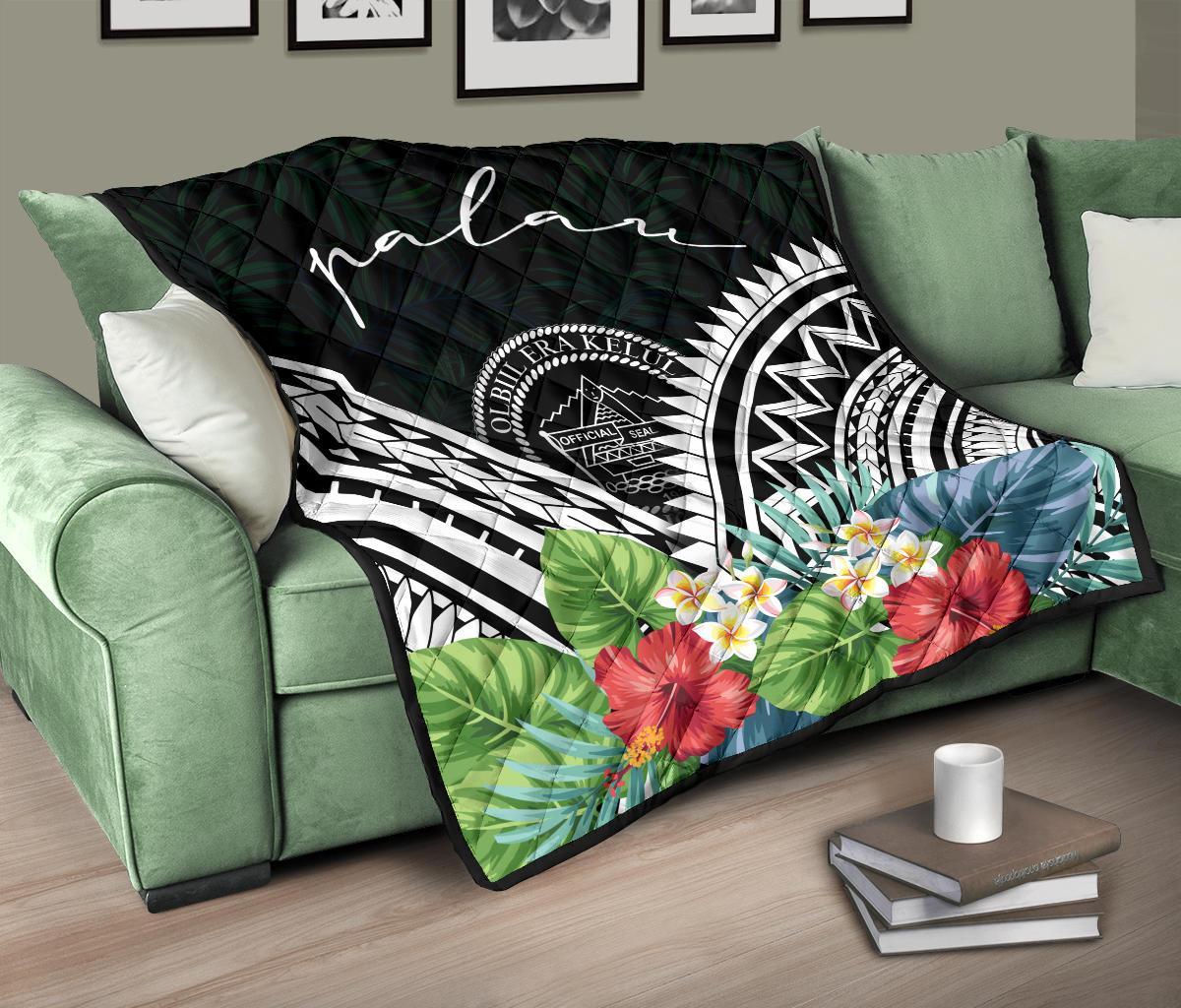 Palau Premium Quilt - Palau Coat of Arms & Polynesian Tropical Flowers White - Polynesian Pride