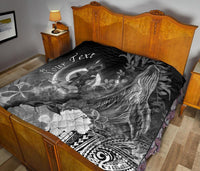 Vanuatu Custom Personalised Premium Quilt - Humpback Whale with Tropical Flowers (White) - Polynesian Pride