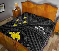Papua New Guinea Premium Quilt - Flag With Polynesian Patterns (Black) - Polynesian Pride