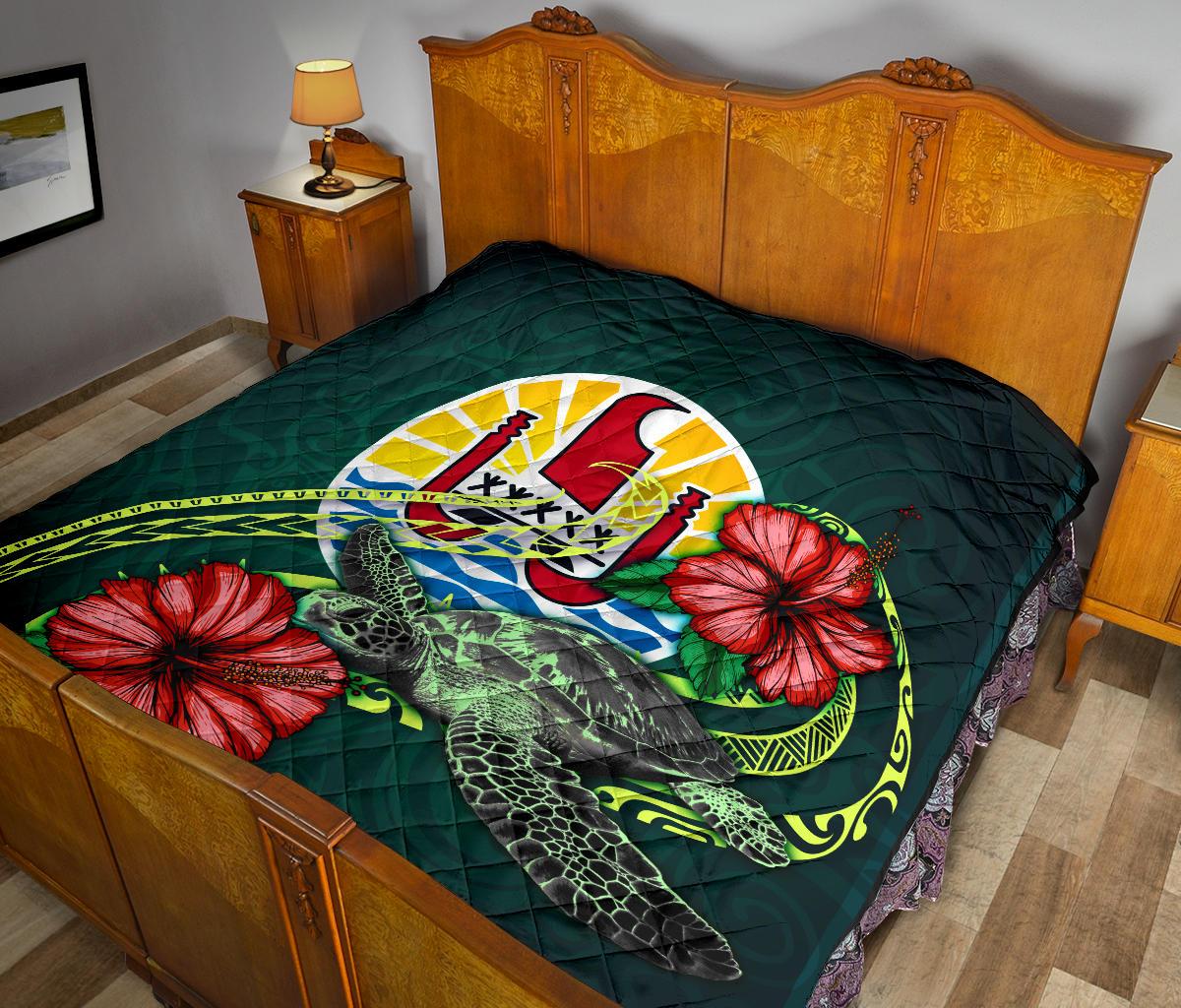 Tahiti Polynesian Premium Quilt - Green Turtle Hibiscus - Polynesian Pride