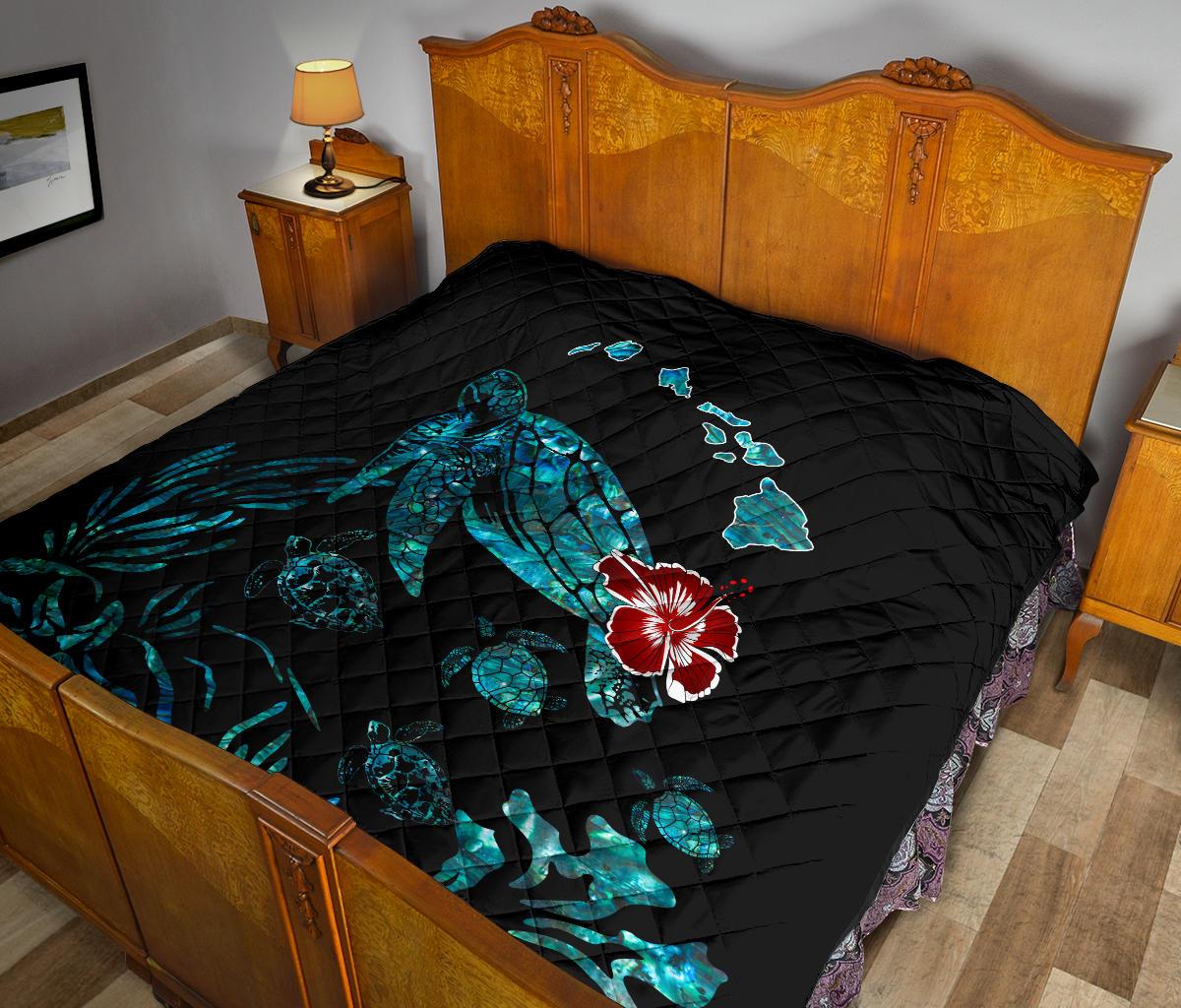 Hawaii Ohana Honu Paua Shell Premium Quilt - Polynesian Pride