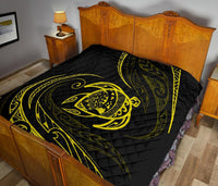 Hawaii Turtle Premium Quilt - Yellow - Frida Style - Polynesian Pride