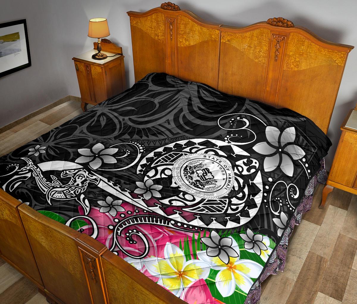 Hawaii Polynesian Premium Quilt - Hawaii Seal With Turtle Plumeria (Black) - Polynesian Pride
