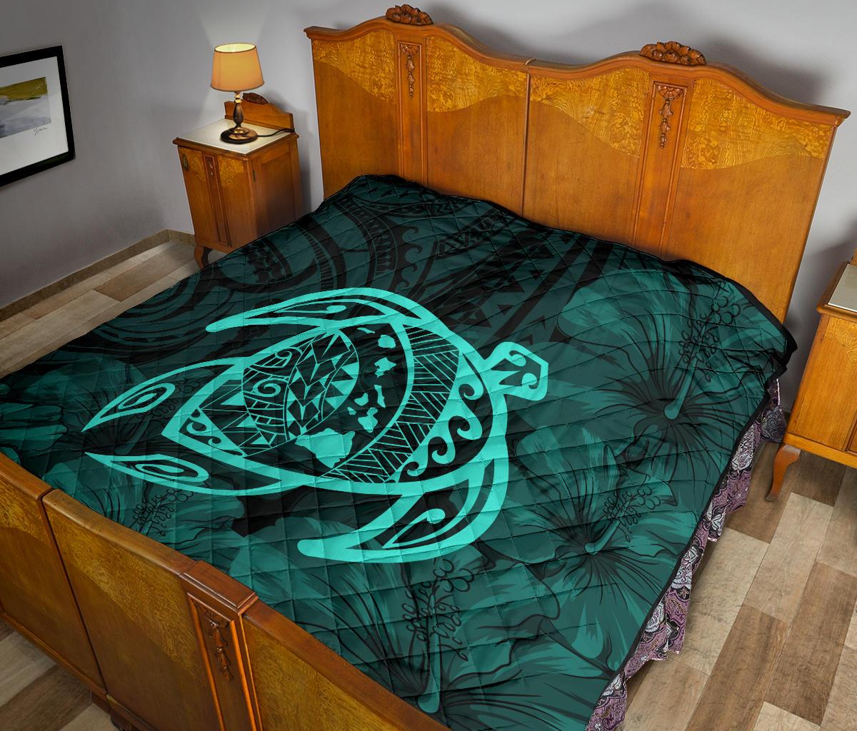 Hawaii Turtle Kanaka Map Hibiscus Poly Premium Quilt - Turquoise - Polynesian Pride