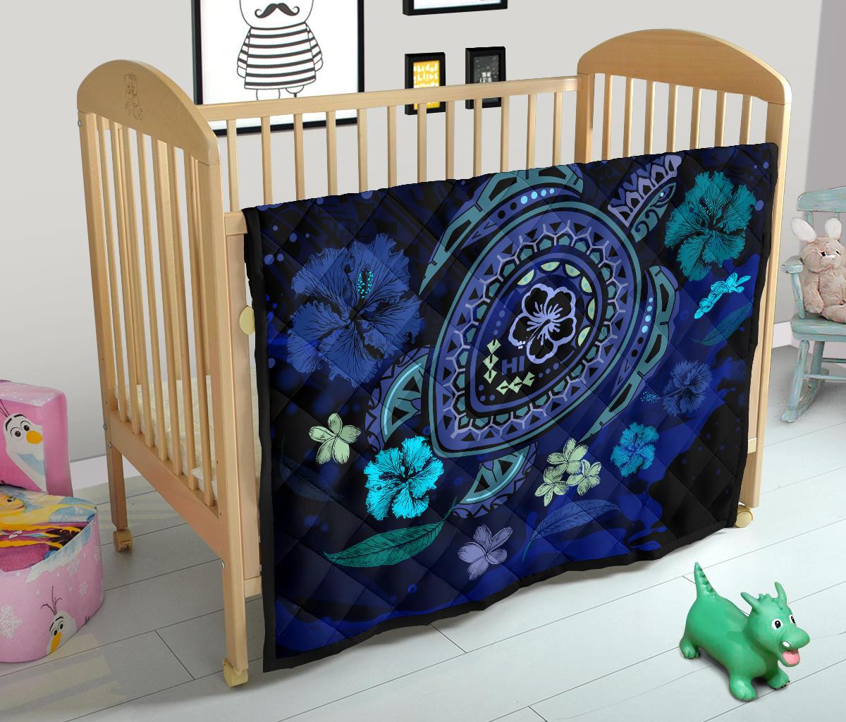 Hawaiian Blue Ocean Honu And Flowers Premium Quilt - Polynesian Pride