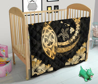 Hawaii Hibiscus Map Hidden Polynesian Hidden Gold Premium Quilt - Polynesian Pride