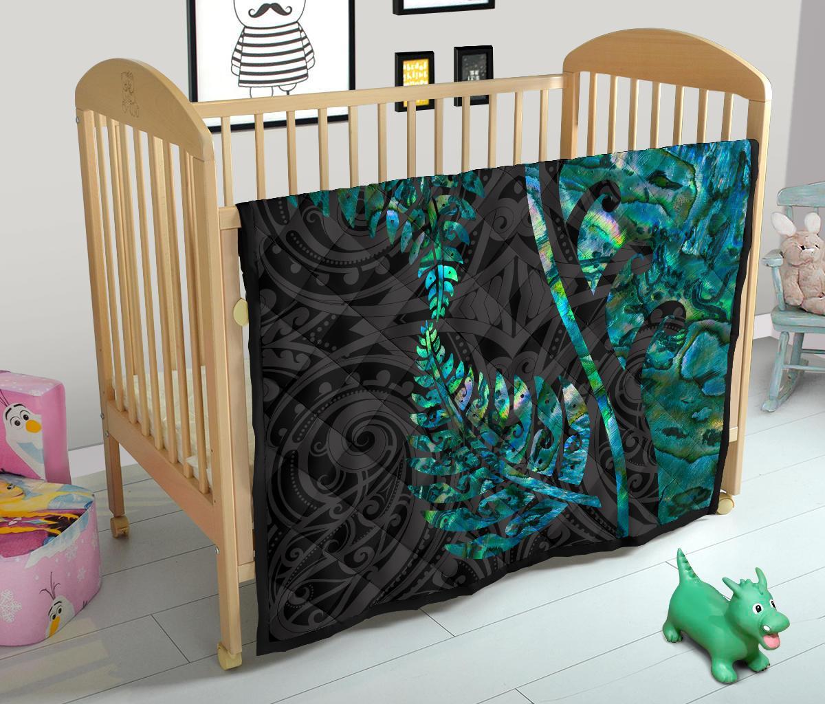 Aotearoa Maori Premium Quilt Silver Fern Koru Vibes - Polynesian Pride