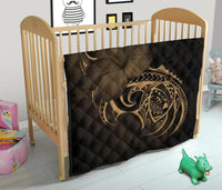 Hawaii Map Turtle Hibiscus Divise Gold Polynesian Premium Quilt - Polynesian Pride