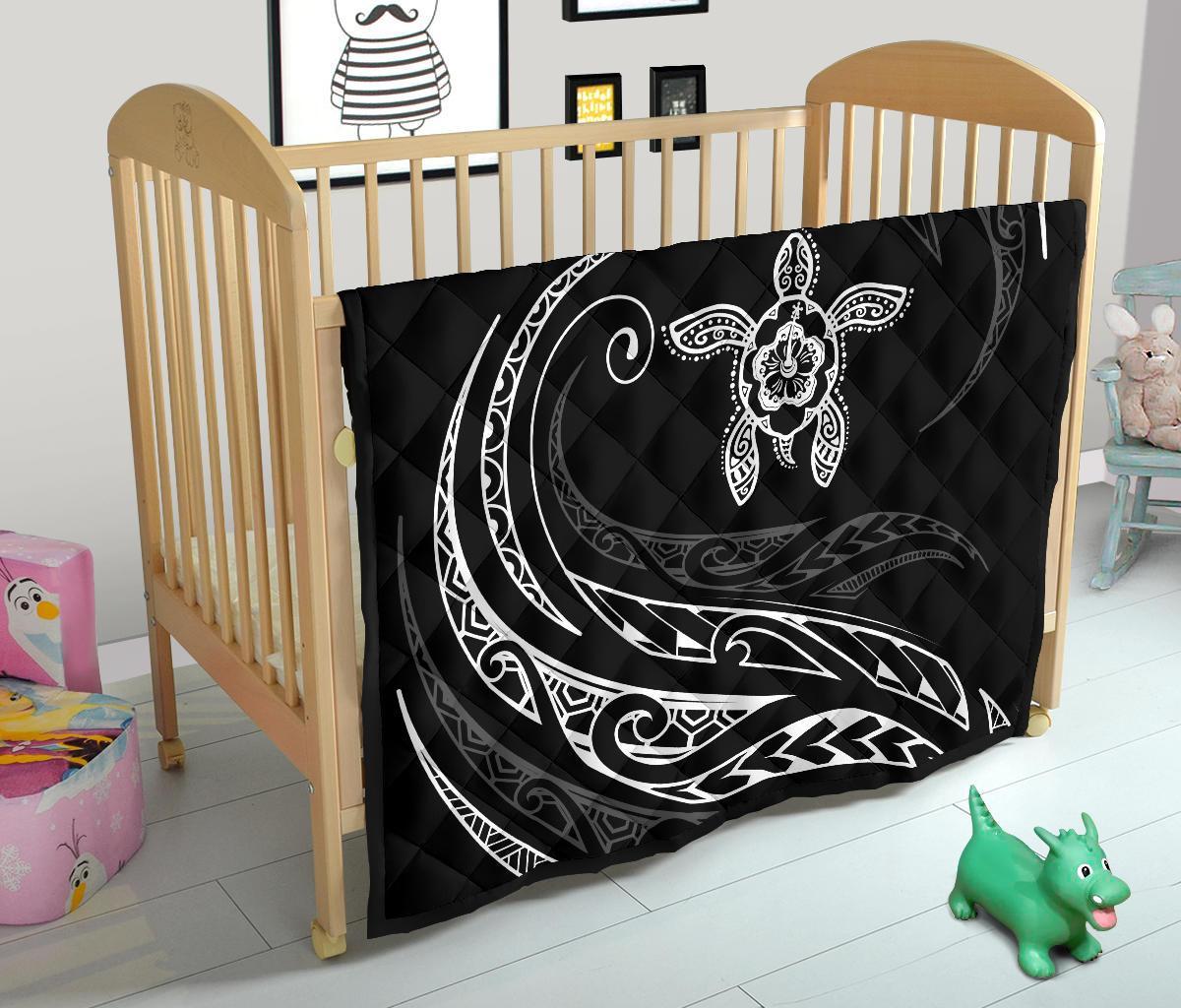 Hawaii Turtle Hibicus Premium Quilt - Frida Style - White - Polynesian Pride