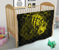 Hawaii Hibiscus Premium Quilt - Harold Turtle - Yellow - Polynesian Pride