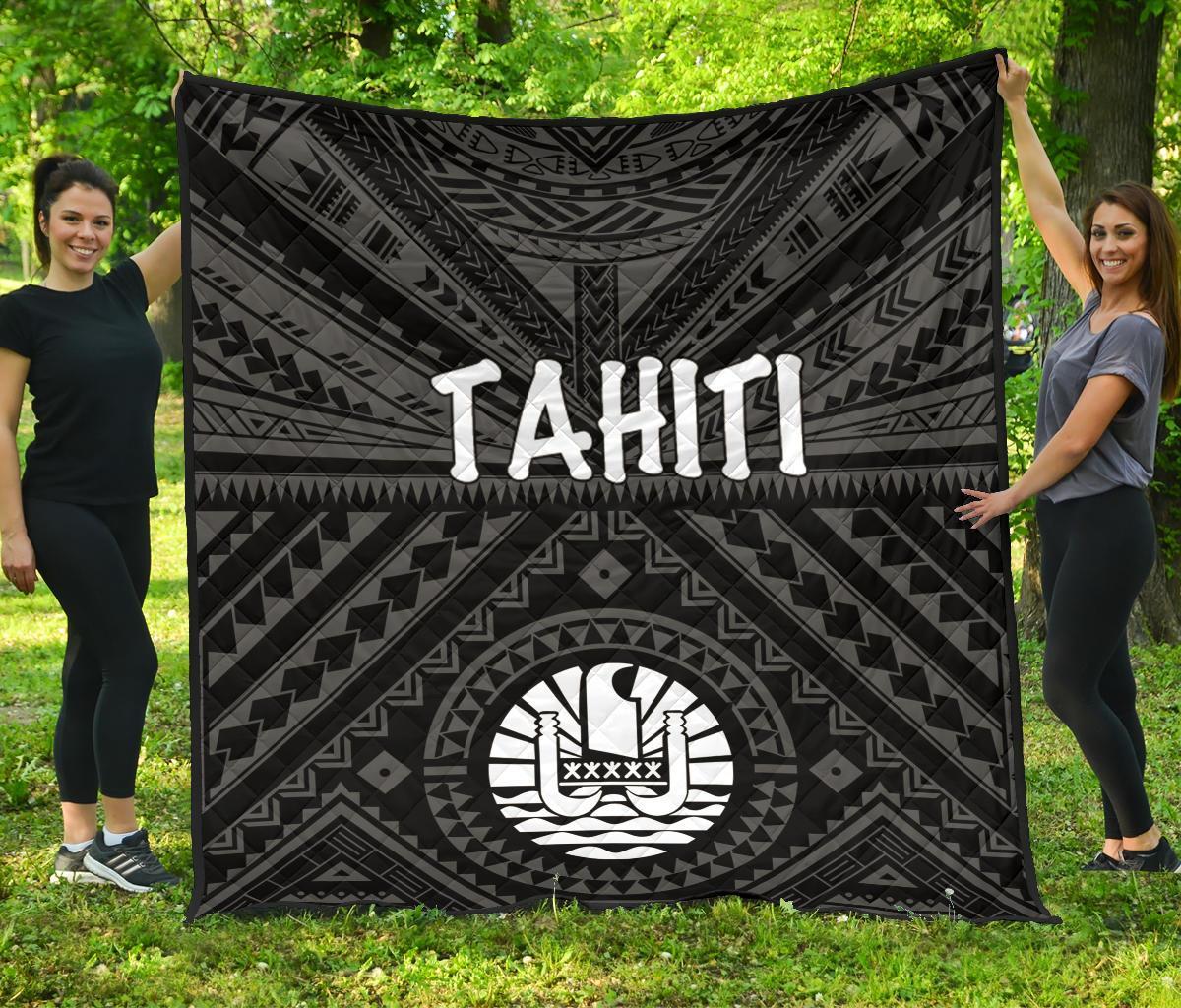 Tahiti Premium Quilt - Tahiti Seal In Polynesian Tattoo Style (Black) - Polynesian Pride