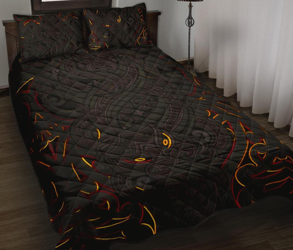 New Zealand Quilt Bed Set, Maori Gods Quilt And Pillow Cover Tumatauenga (God Of War) - Black Black - Polynesian Pride