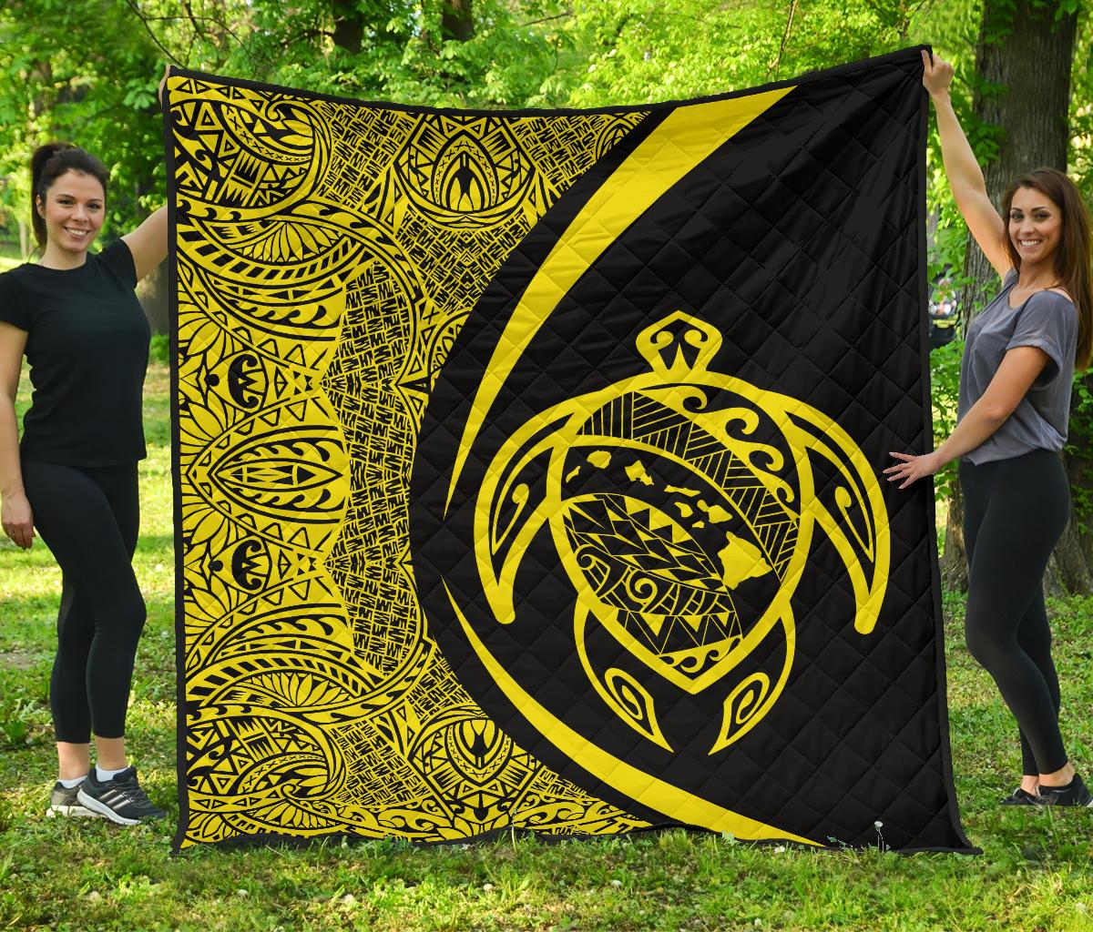 Hawaii Turtle Map Polynesian Premium Quilt - Yellow - Circle Style Yellow - Polynesian Pride
