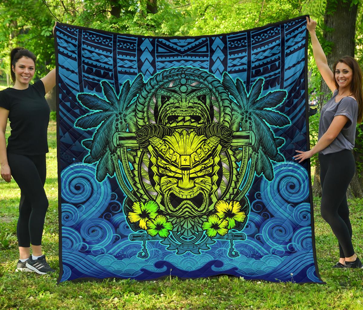 Hawaii Polynesian Premium Quilt - Hawaiian Green Yellow Tiki Face (Blue) - Polynesian Pride