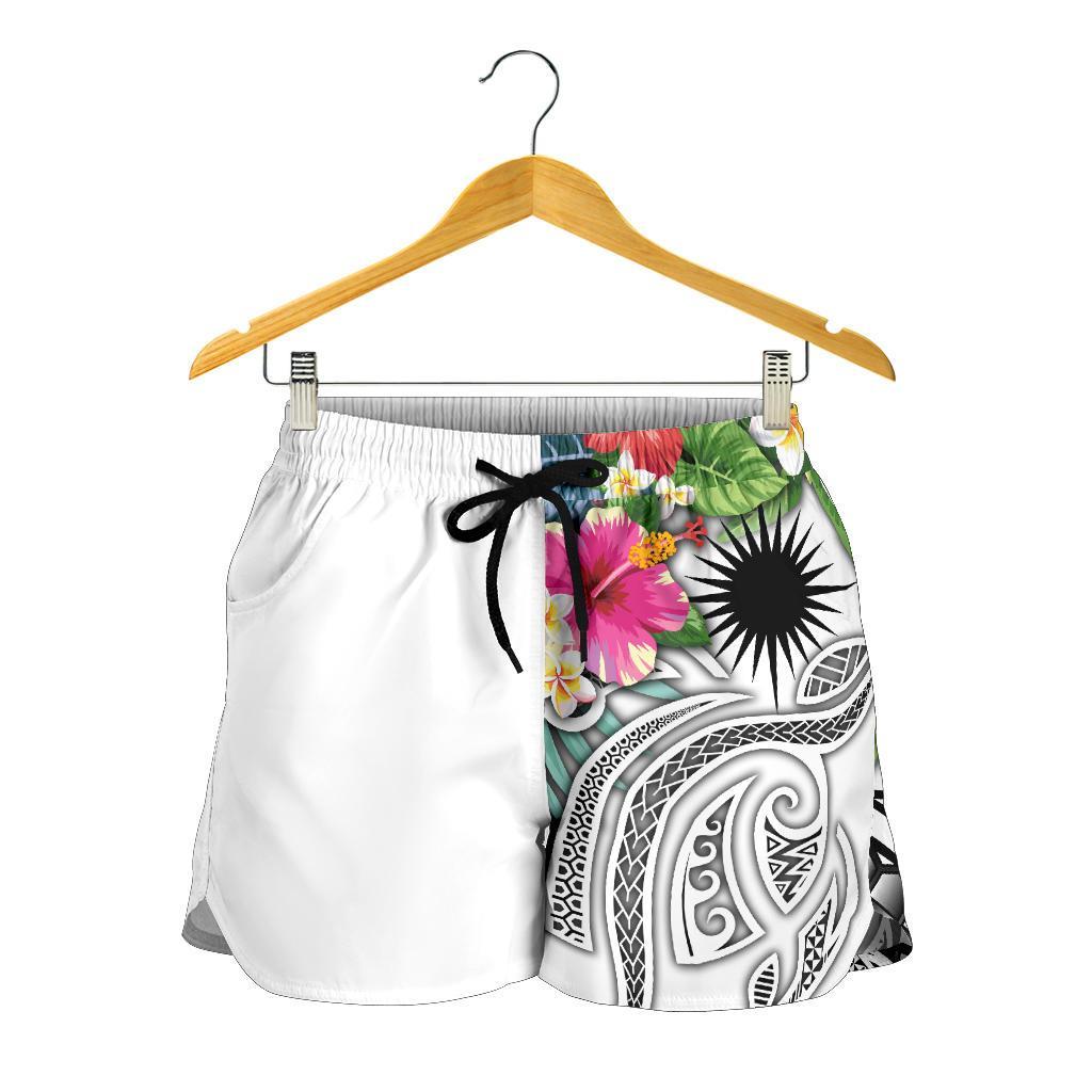 Marshall Islands Polynesian Women's Shorts - Summer Plumeria (white) - Polynesian Pride