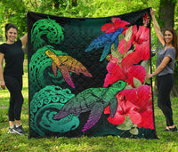 Hawaii Turtle Wave Hibiscus Premium Quilt - Unia Style Black - Polynesian Pride