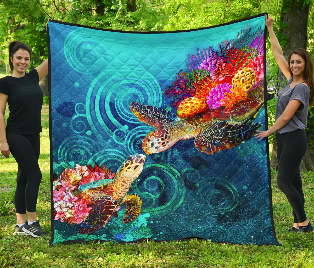 Hawaii Polynesian Premium Quilt - Sea Turtle Coral Treasure Blue - Polynesian Pride