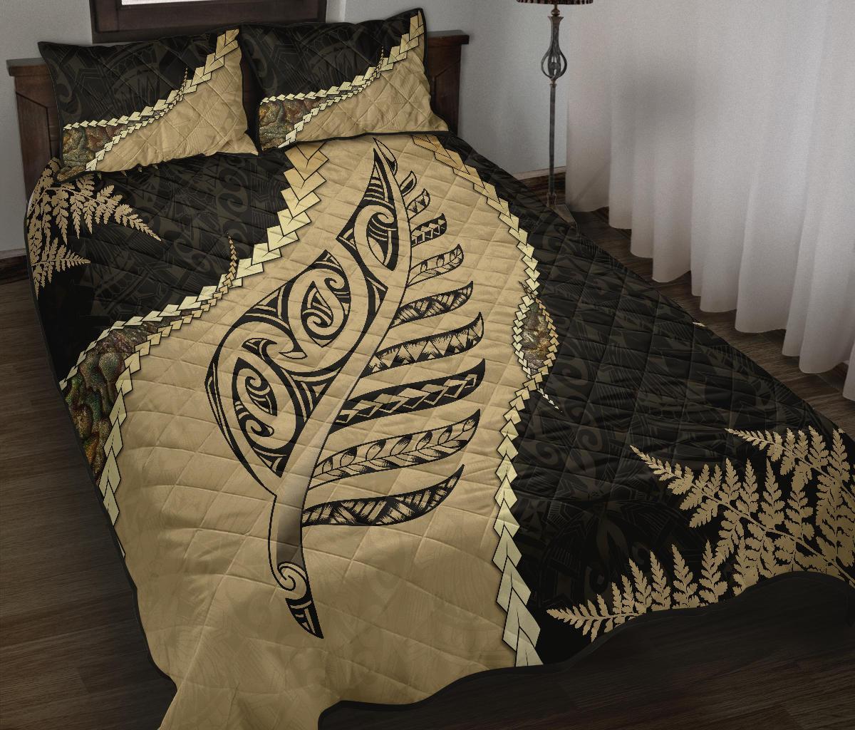Paua Shell Maori Silver Fern Quilt Bed Set, Tan Golden - Polynesian Pride