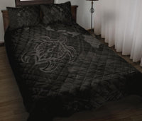 Hawaii Sea Turtle Is Swimming Toward Quilt Bed Set Grey - Polynesian Pride