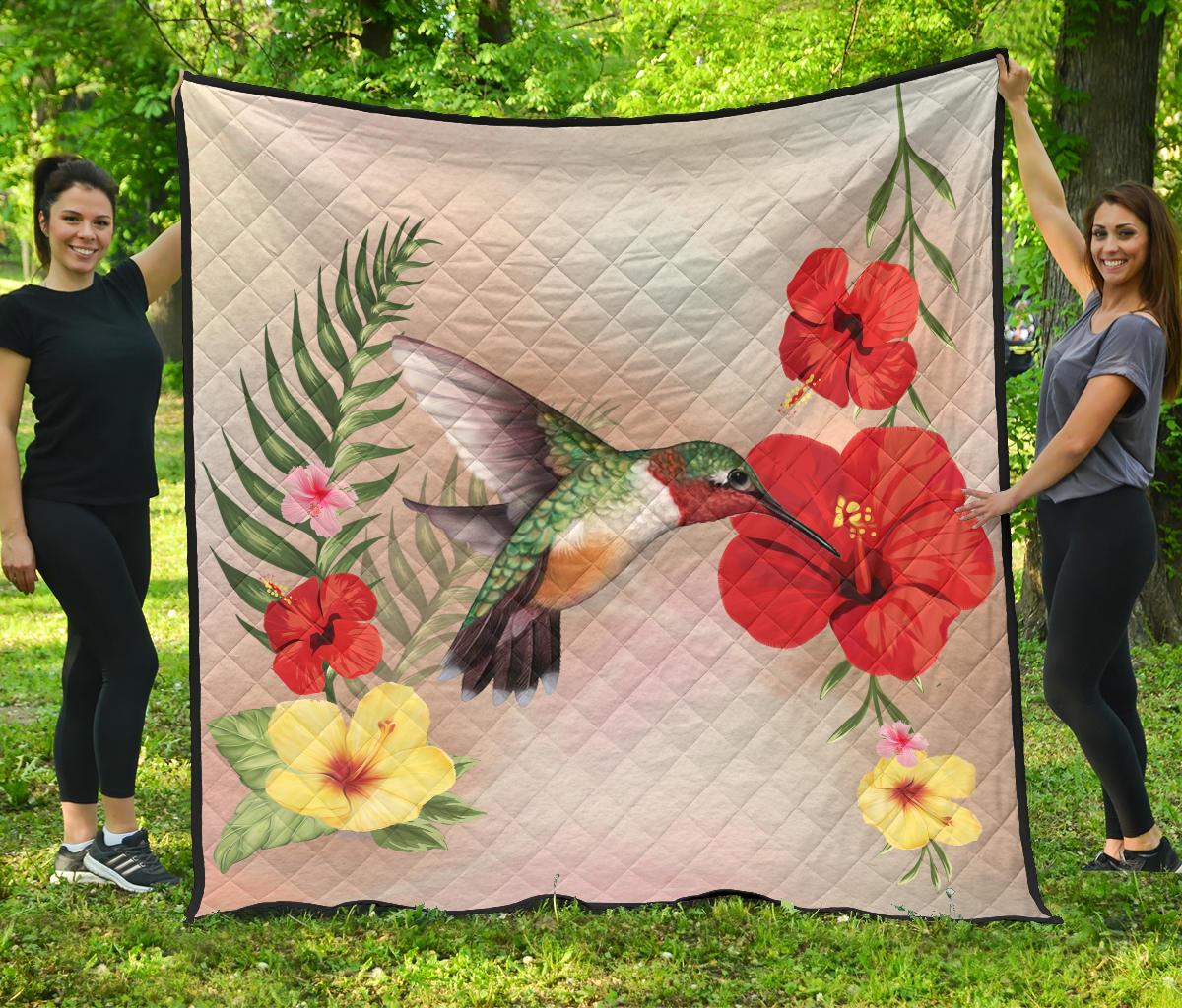 Hibiscus Bird Premium Quilt Nude - Polynesian Pride