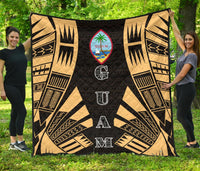 Guam Premium Quilt - Guam Coat Of Arms Polynesian Gold Tattoo Gold - Polynesian Pride