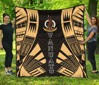 Vanuatu Premium Quilt - Vanuatu Coat Of Arms Polynesian Gold Tattoo Gold - Polynesian Pride