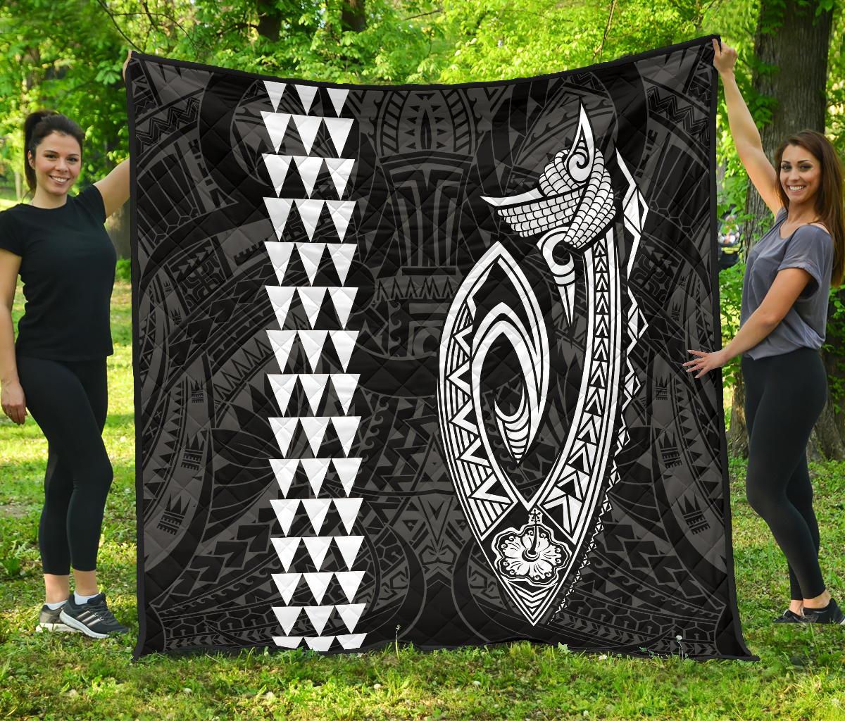 Hawaii Kakau Makau Fish Hook Polynesian Premium Quilt - White White - Polynesian Pride