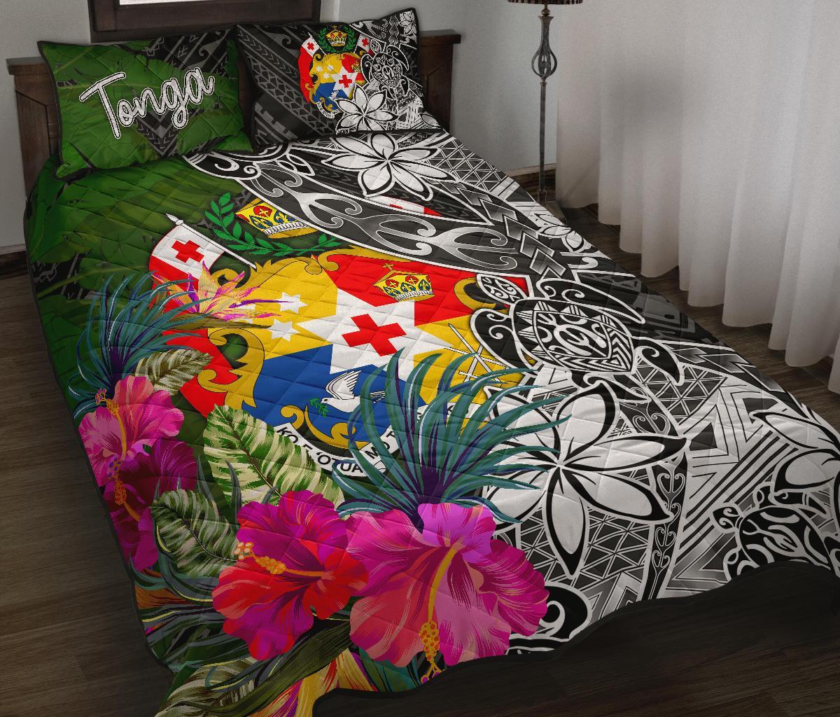 Tonga Quilt Bed Set - Turtle Plumeria Banana Leaf Black - Polynesian Pride