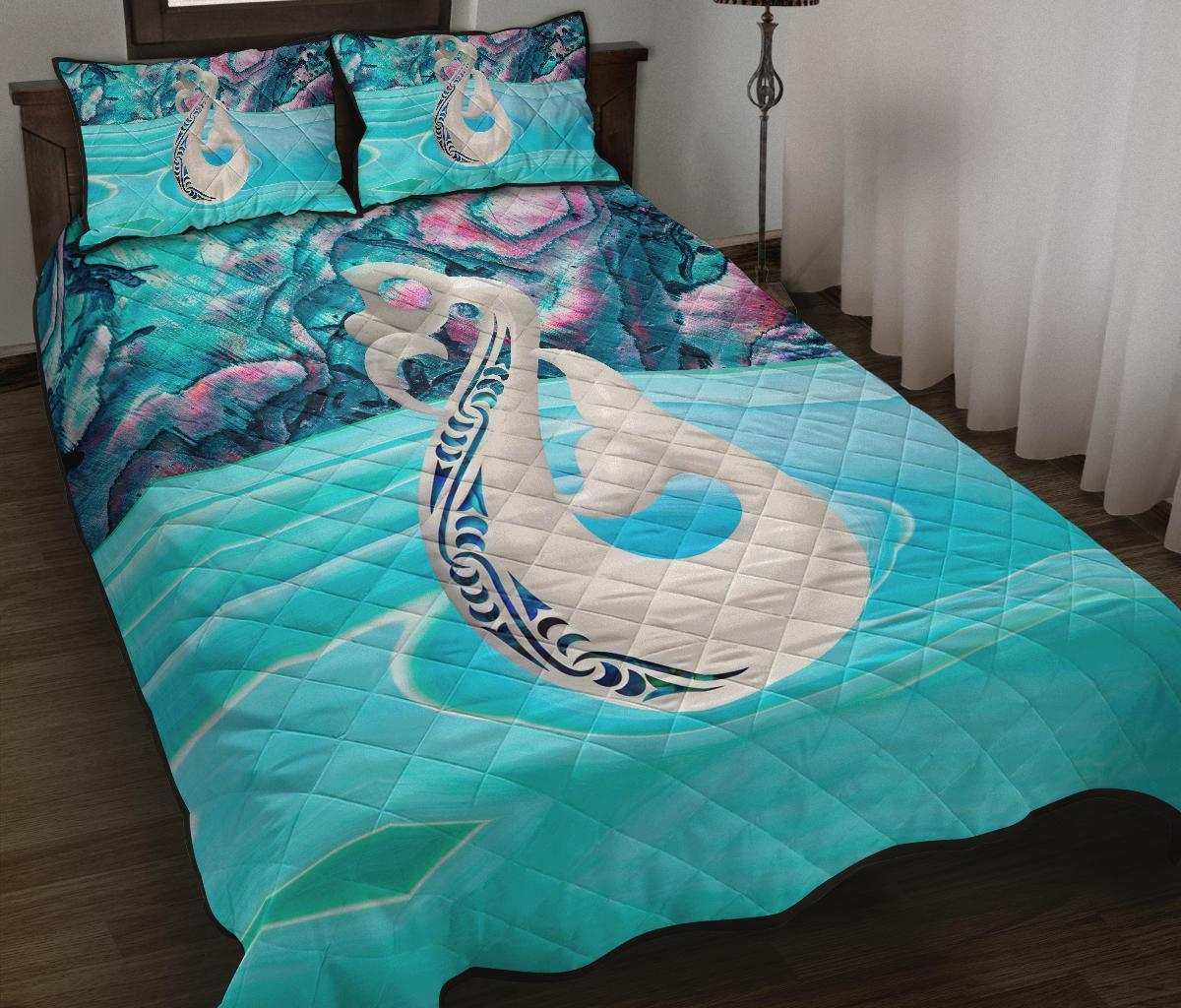 New Zealand Quilt Bed Set, Maori Manaia And Paua Shell Quilt Pillow Cover Light Blue - Polynesian Pride