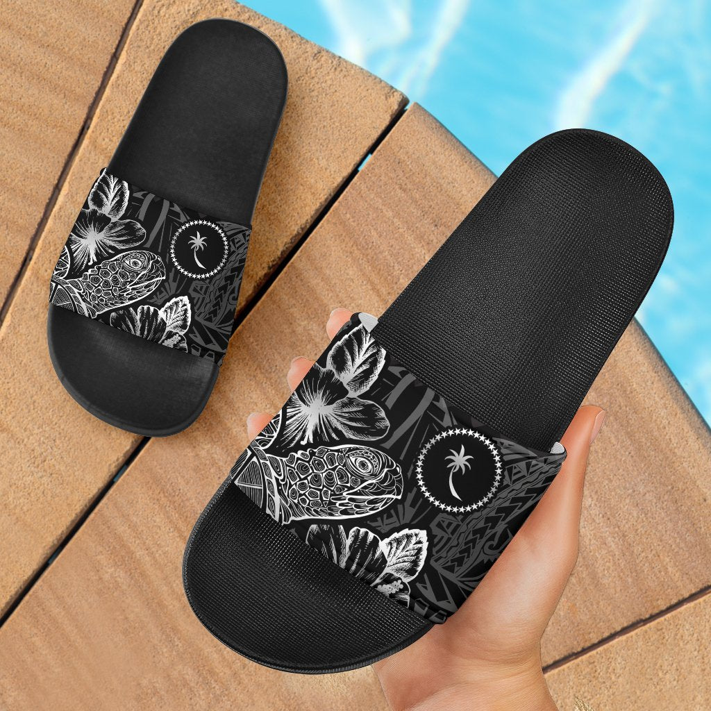 Chuuk Slide Sandals - Turtle Hibiscus Pattern Black Black - Polynesian Pride