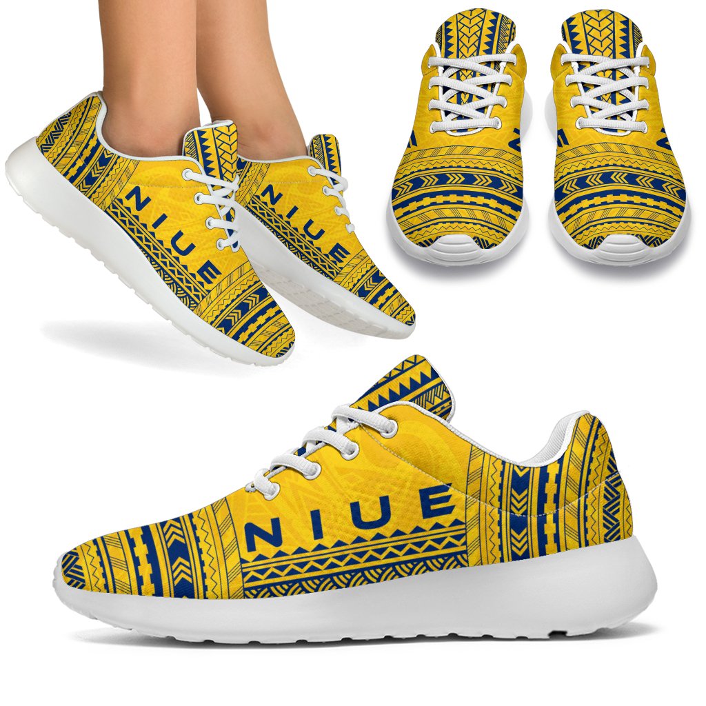 Niue Sporty Sneakers - Polynesian Chief Flag Version White - Polynesian Pride