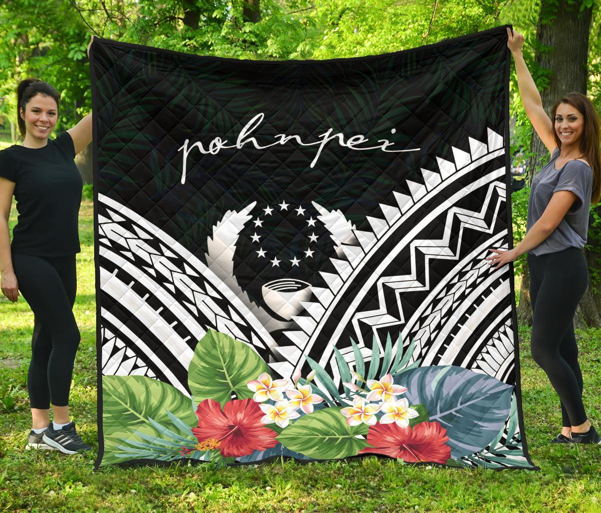 Pohnpei Premium Quilt - Pohnpei Coat of Arms & Polynesian Tropical Flowers White - Polynesian Pride