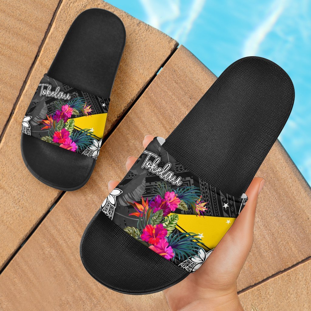 Tokelau Slide Sandals - Turtle Floral Black - Polynesian Pride