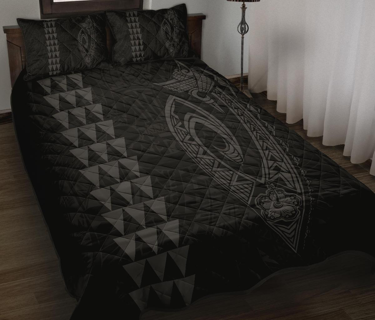 Hawaii Kakau Makau Fish Hook Polynesian Quilt Bed Set - Grey - Polynesian Pride