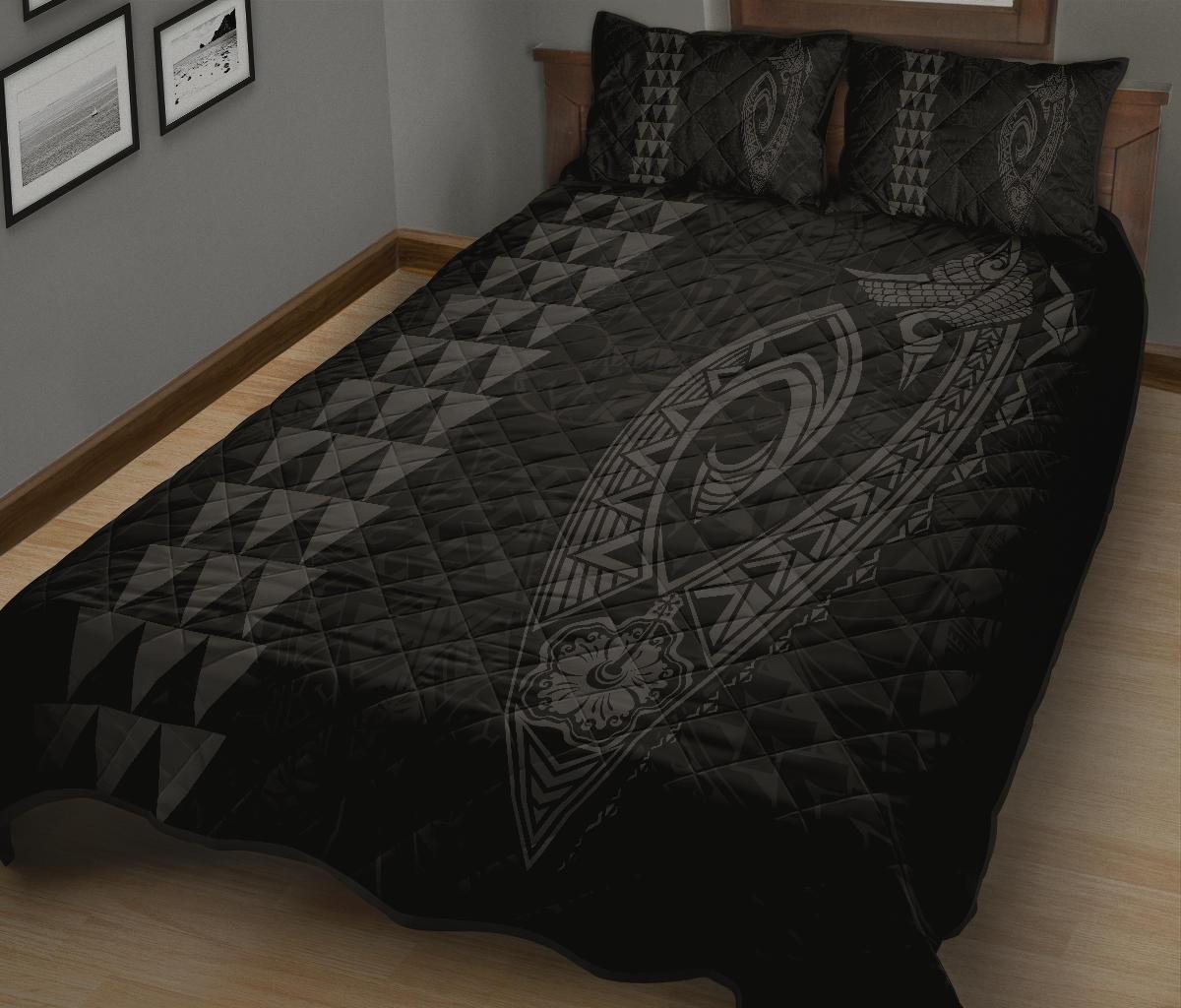 Hawaii Kakau Makau Fish Hook Polynesian Quilt Bed Set - Grey - Polynesian Pride