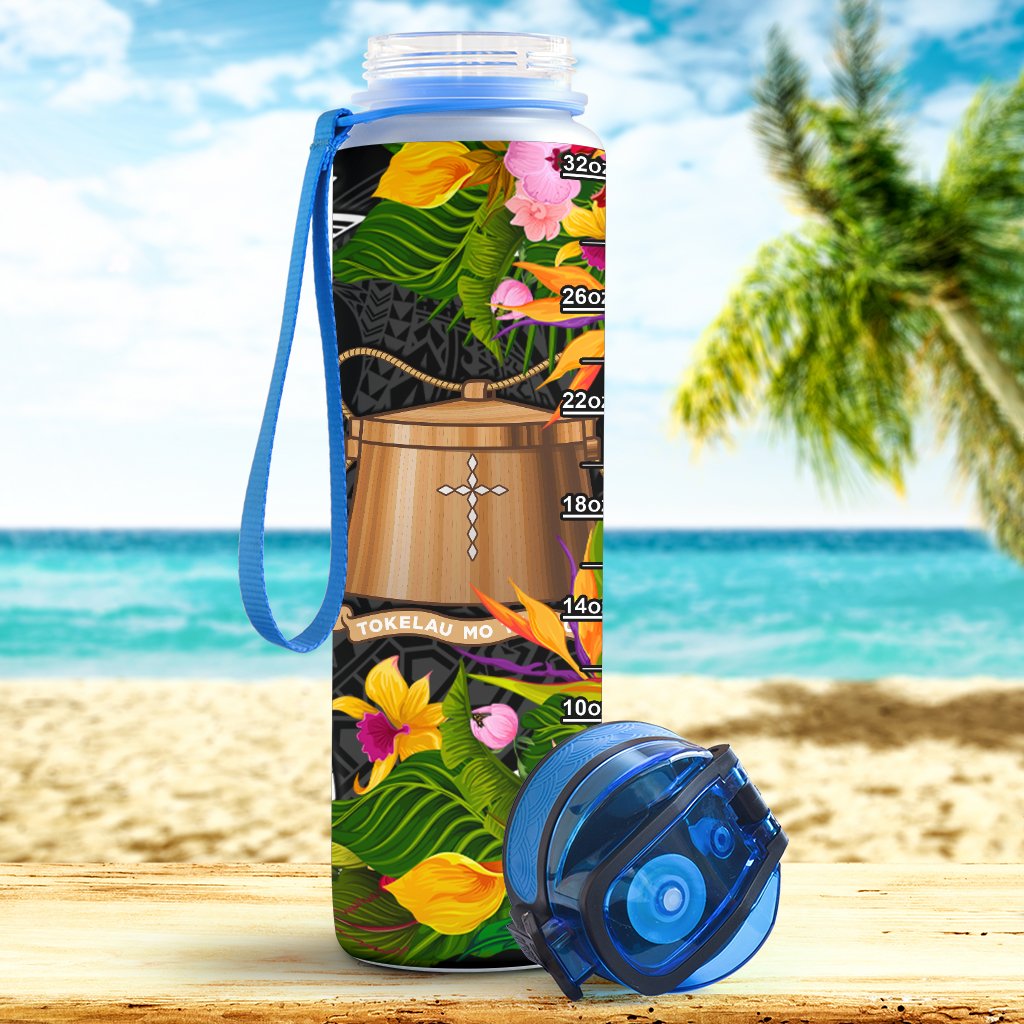 Tokelau Hydro Tracking Bottle - Seal Spiral Polynesian Patterns - Polynesian Pride