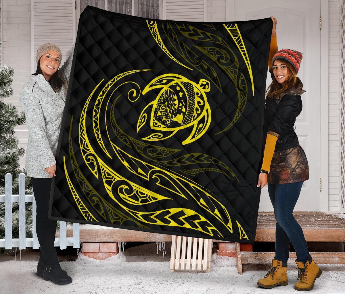Hawaii Turtle Premium Quilt - Yellow - Frida Style - Polynesian Pride