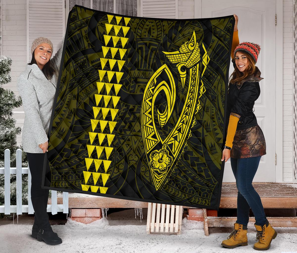 Hawaii Kakau Makau Fish Hook Polynesian Premium Quilt - Yellow - Polynesian Pride