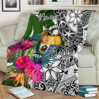 Nauru Premium Blanket White - Turtle Plumeria Banana Leaf Crest - Polynesian Pride