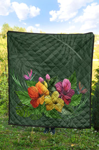 Colorful Hibiscus Premium Quilt - Polynesian Pride