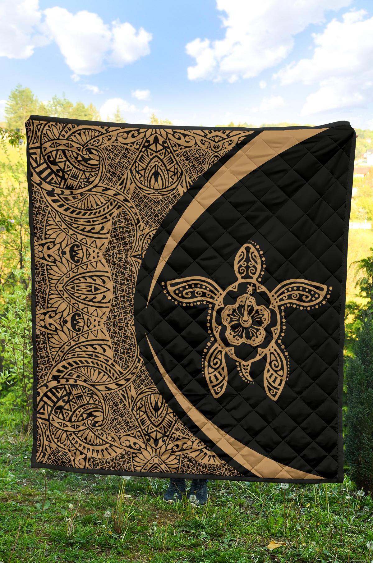 Hawaiian Hibiscus Turtle Polynesian Black Premium Quilt - Circle Style - Polynesian Pride