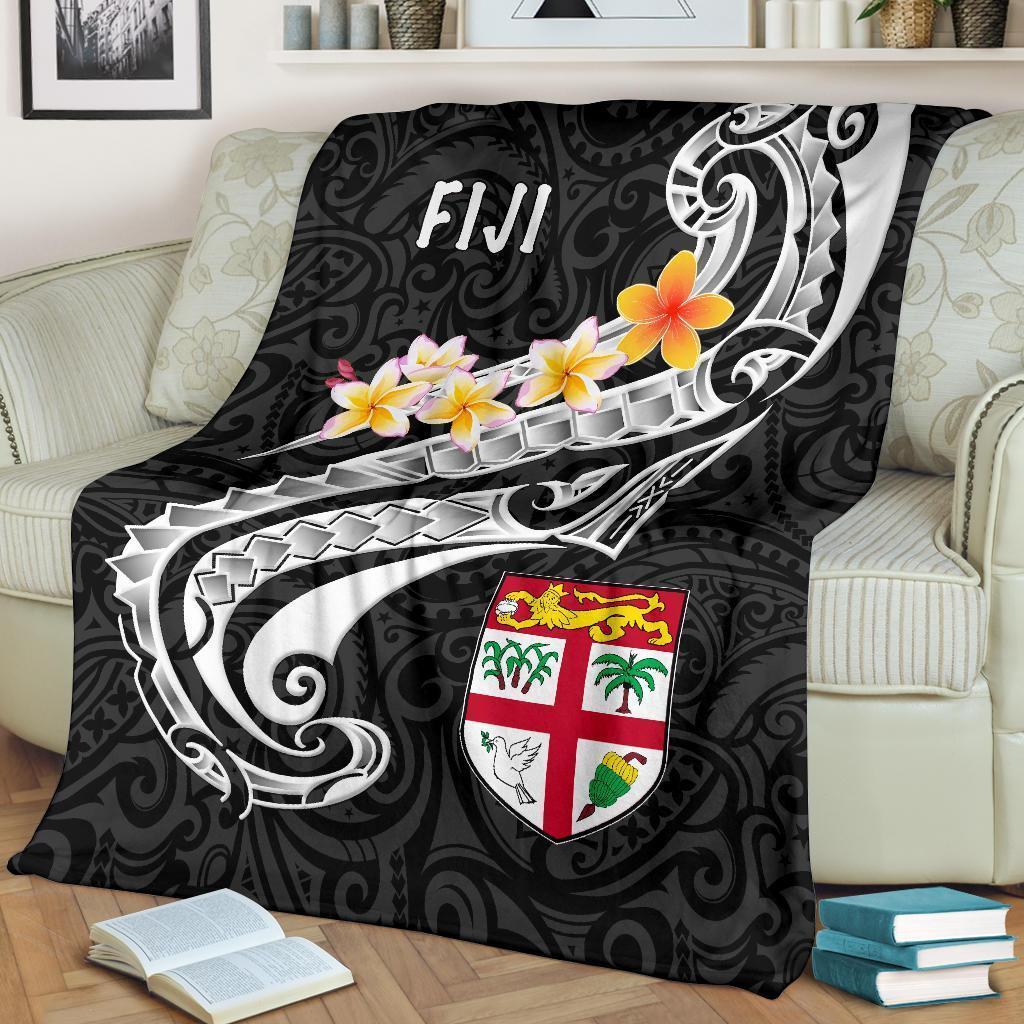 Fiji Premium Blanket - Fiji Seal Polynesian Patterns Plumeria (Black) White - Polynesian Pride