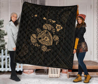 Hawaii Turtle Hibicus Map Premium Quilt - Gold - Polynesian Pride