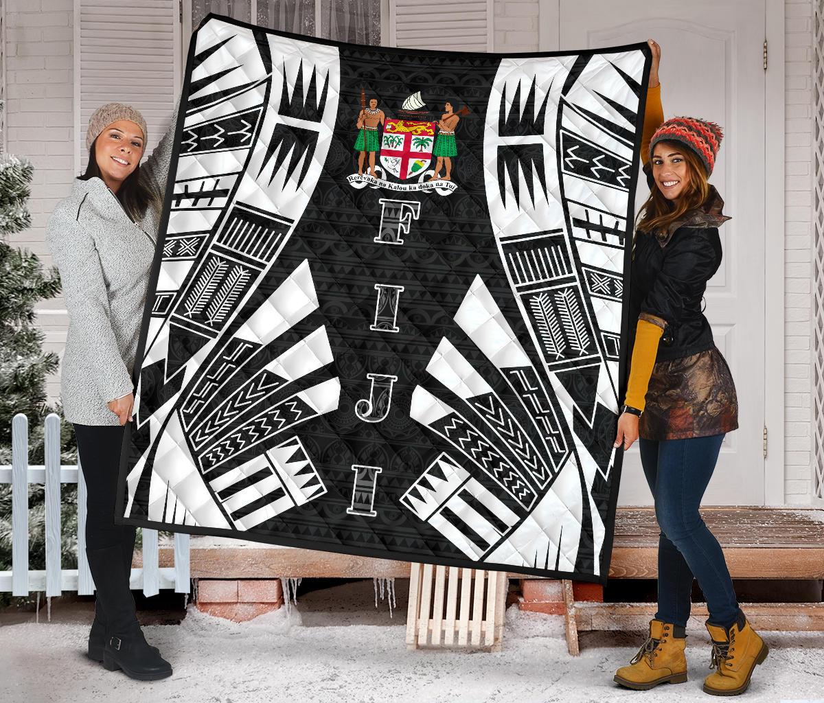 Fiji Premium Quilt - Fiji Coat Of Arms Polynesian White Tattoo (Black) - Polynesian Pride