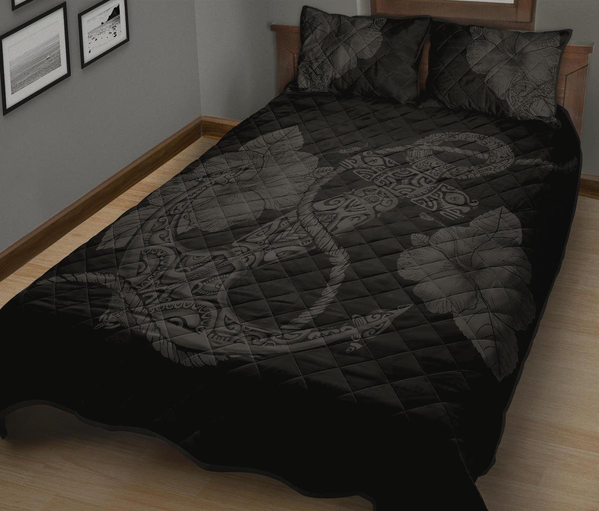 Anchor Poly Tribal Quilt Bed Set Gray - Polynesian Pride