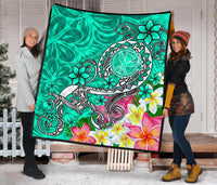 Hawaii Premium Quilt - Turtle Plumeria Polynesian Tattoo Turquoise Color - Polynesian Pride