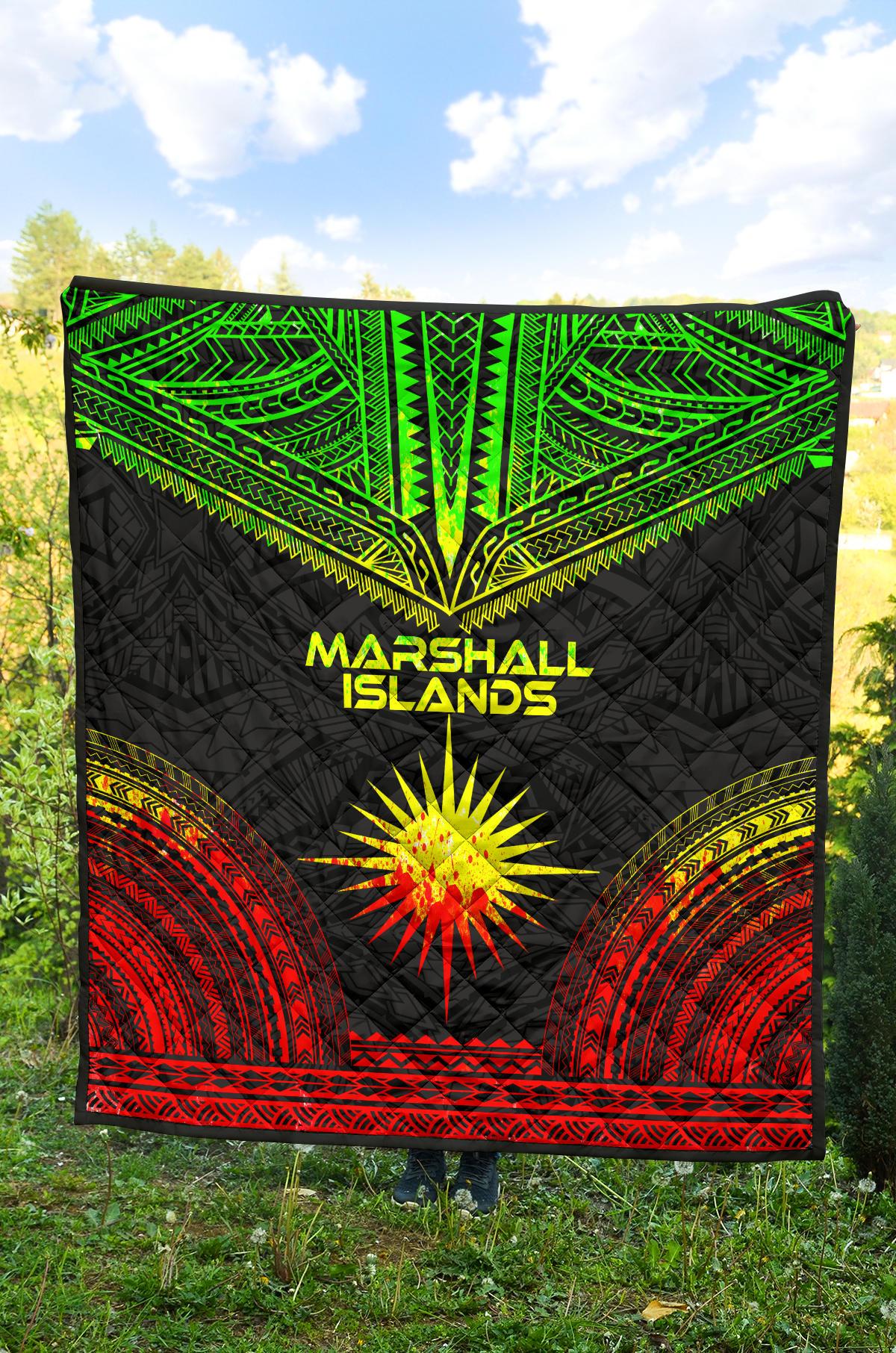 Marshall Islands Premium Quilt - Marshall Islands Flag Polynesian Chief Reggae Version - Polynesian Pride