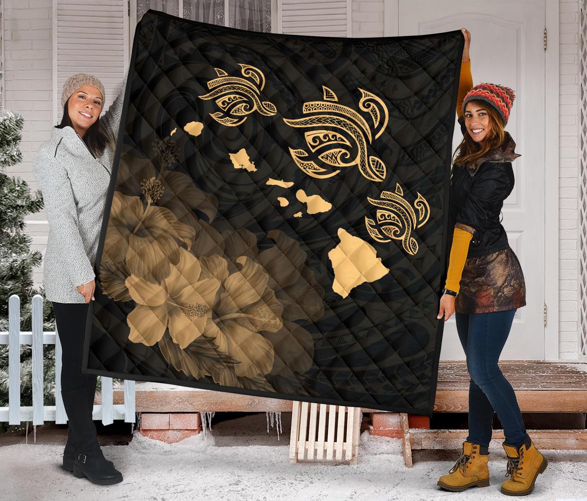 Hawaii Hibiscus Map Polynesian Ancient Gold Premium Quilt - Polynesian Pride