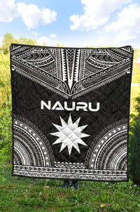 Nauru Premium Quilt - Nauru Flag Polynesian Chief Black Version - Polynesian Pride