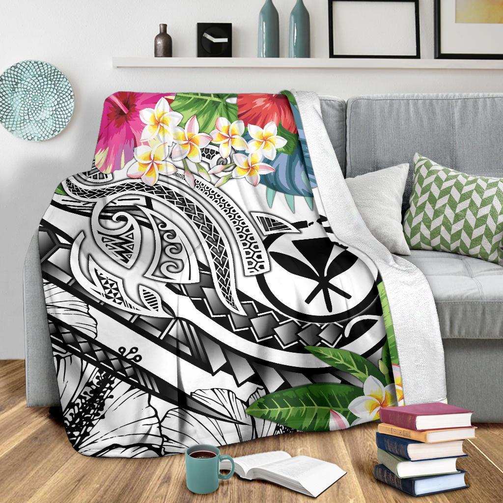 Polynesian Hawaii Kanaka Maoli Premium Blanket - Summer Plumeria (White) - Polynesian Pride